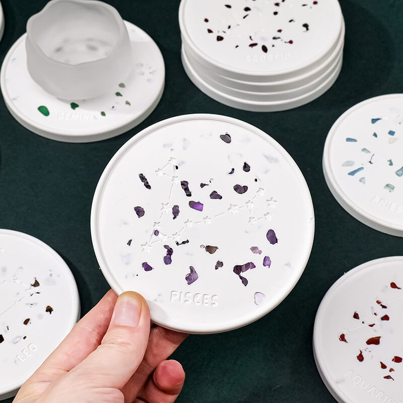 Dessous de verre en pierres précieuses astrologiques – La guérison astrale à portée de main