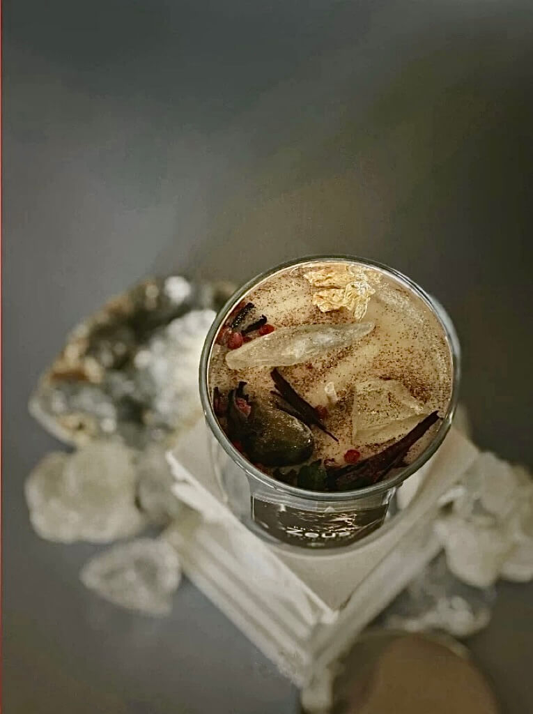 Bougie parfumée à l'huile essentielle de cristal de Dieu Zeus - Manifestation du pouvoir, de la prospérité et de la sagesse