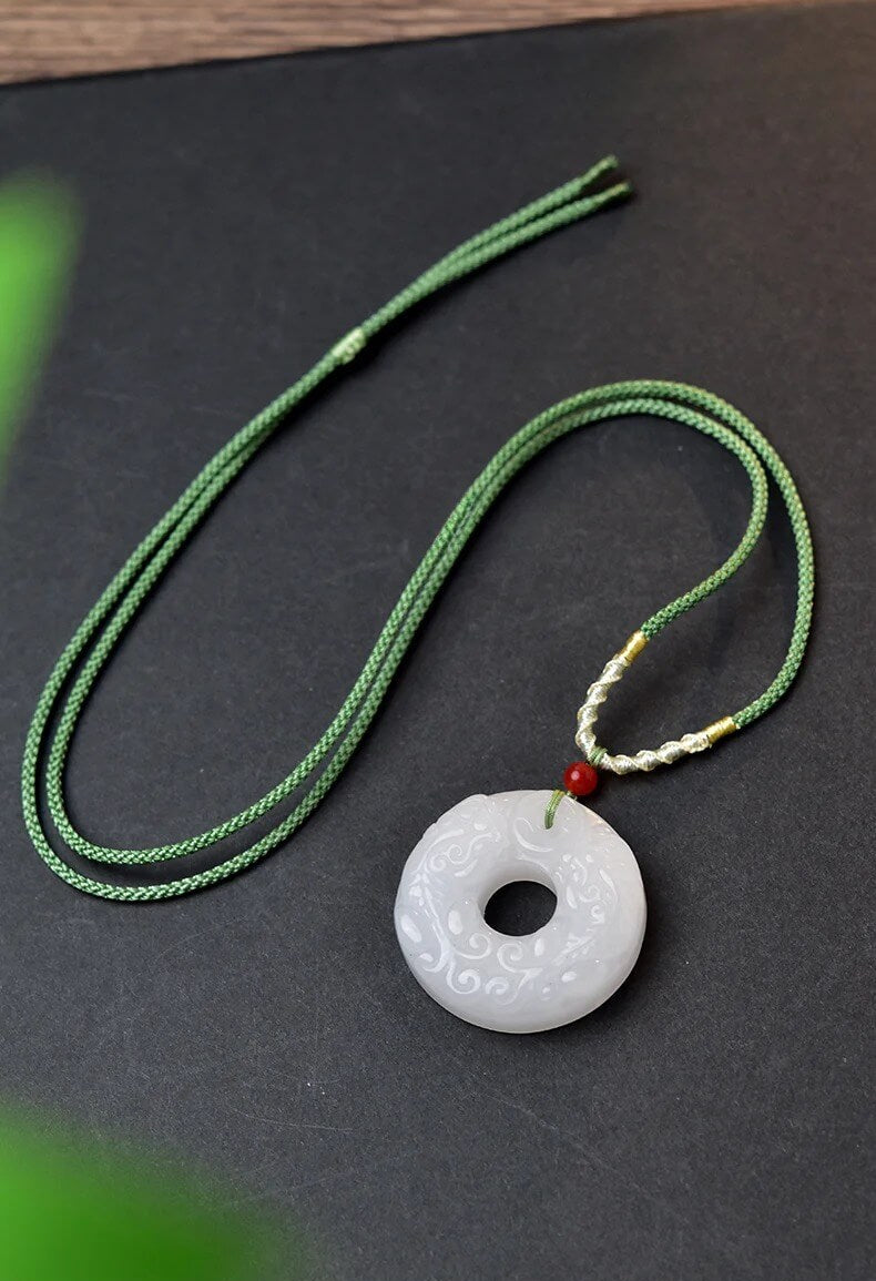 Gold Silk Jade Pi Xiu Peace Amulet Pendant Wealth Safety Necklace