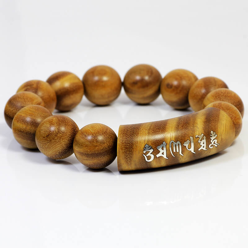 Bracelet mantra en six mots en bois de santal vert - Paix et protection · Sagesse