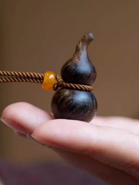Natural Agarwood Gourd Fortune Necklace-Luck•Fortune