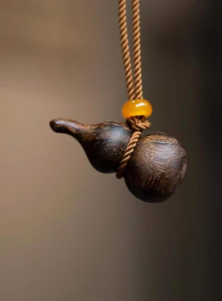 Natural Agarwood Gourd Fortune Necklace-Luck•Fortune