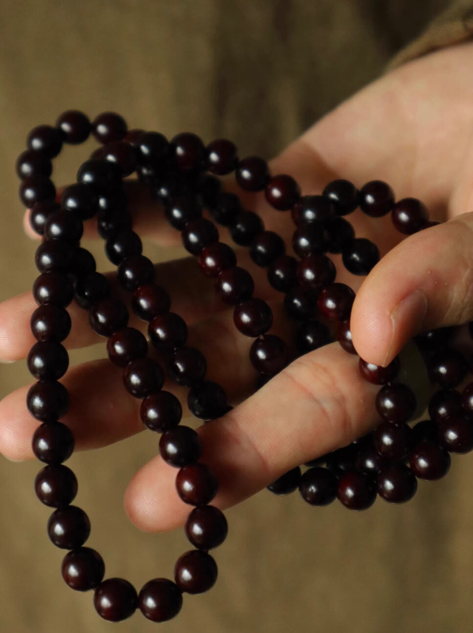 Small leaf red sandalwood 108pcs Mala beads string - balancing emotions