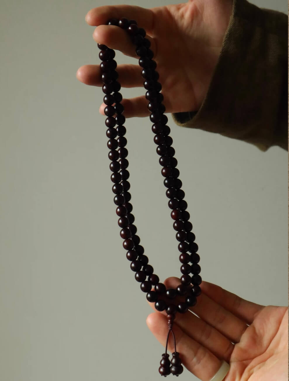 Small leaf red sandalwood 108pcs Mala beads string - balancing emotions