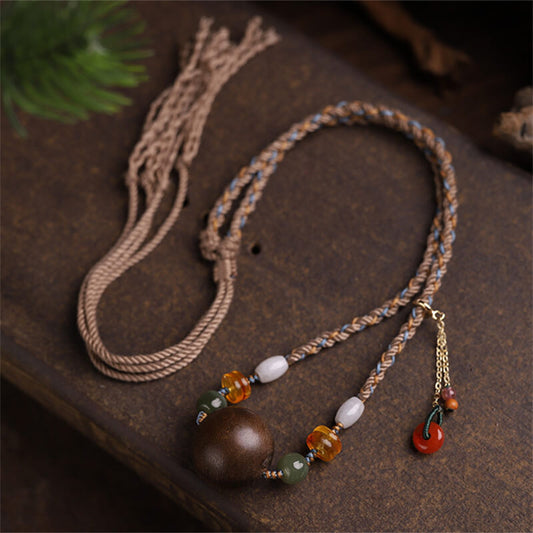 Collier gardien Aquilaria blanc - Équilibre•Force•Chance