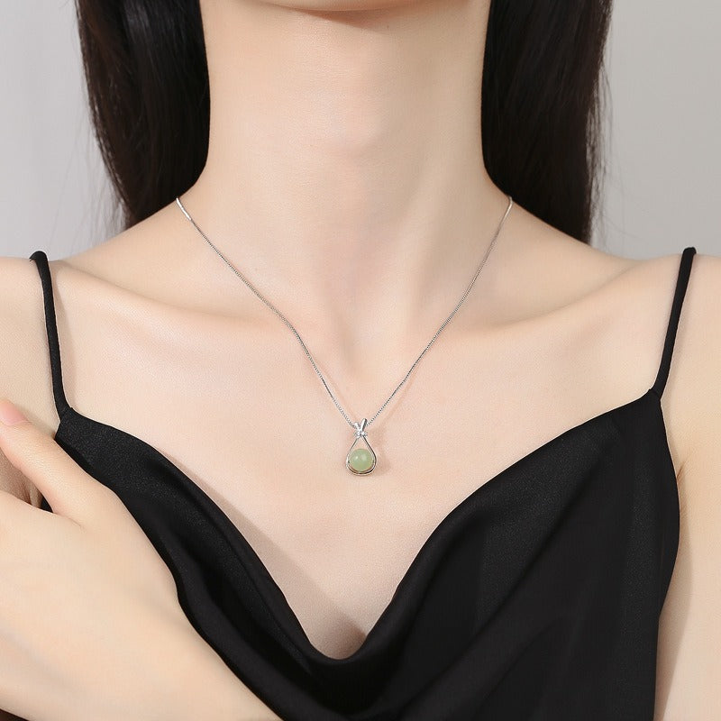 Zen Healing 18k Gold Jade Lucky Bag Necklace