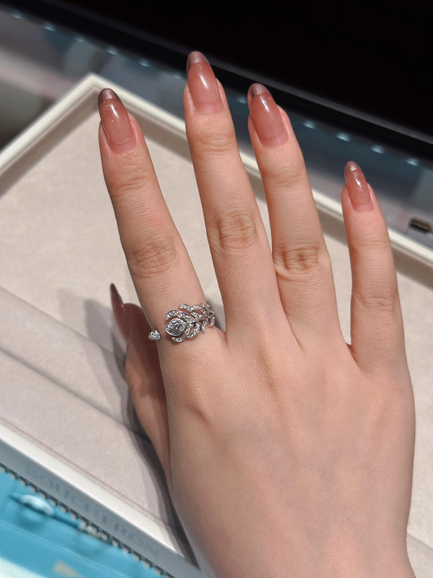 Zen Healing Peacock Feather High Carbon Diamond Engagement Ring