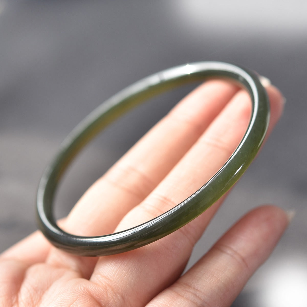Zen Healing Natural Hetian Jade Protection Healing Chime Bangle Bracelet