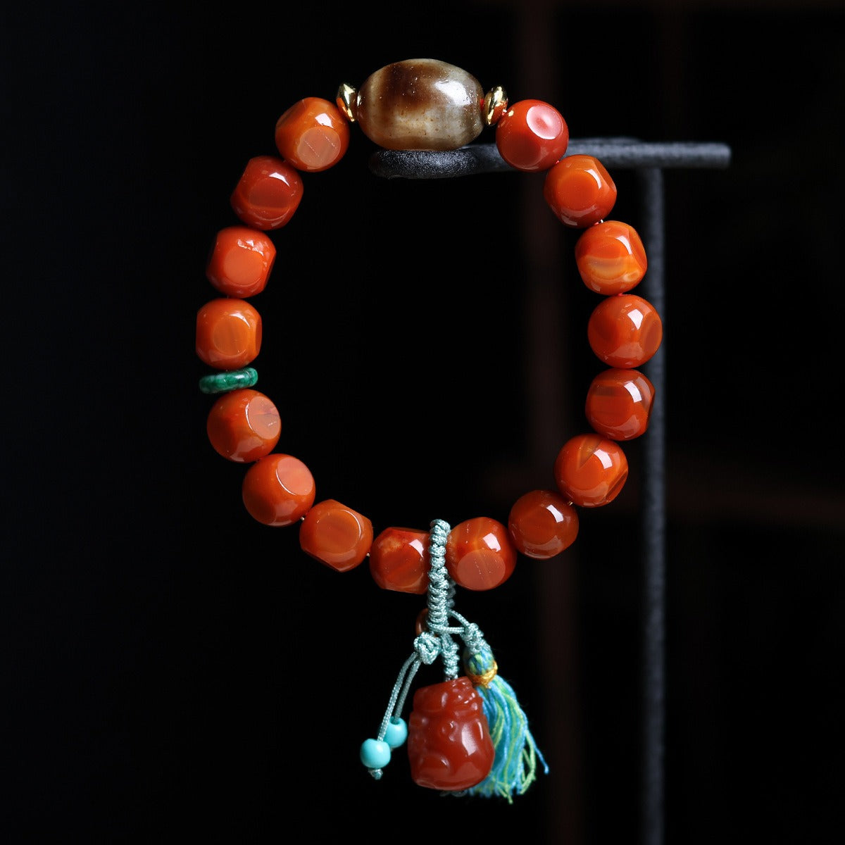 Zen Healing Tibetan South Red Agate Dzi Bead Pi Xiu Prosperity Bracelet