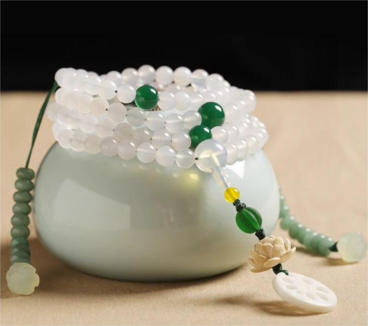 108 Mala Beads Natural Clear Quartz White Agate White Shell Lotus Quadruple Wrap Protection Bracelet