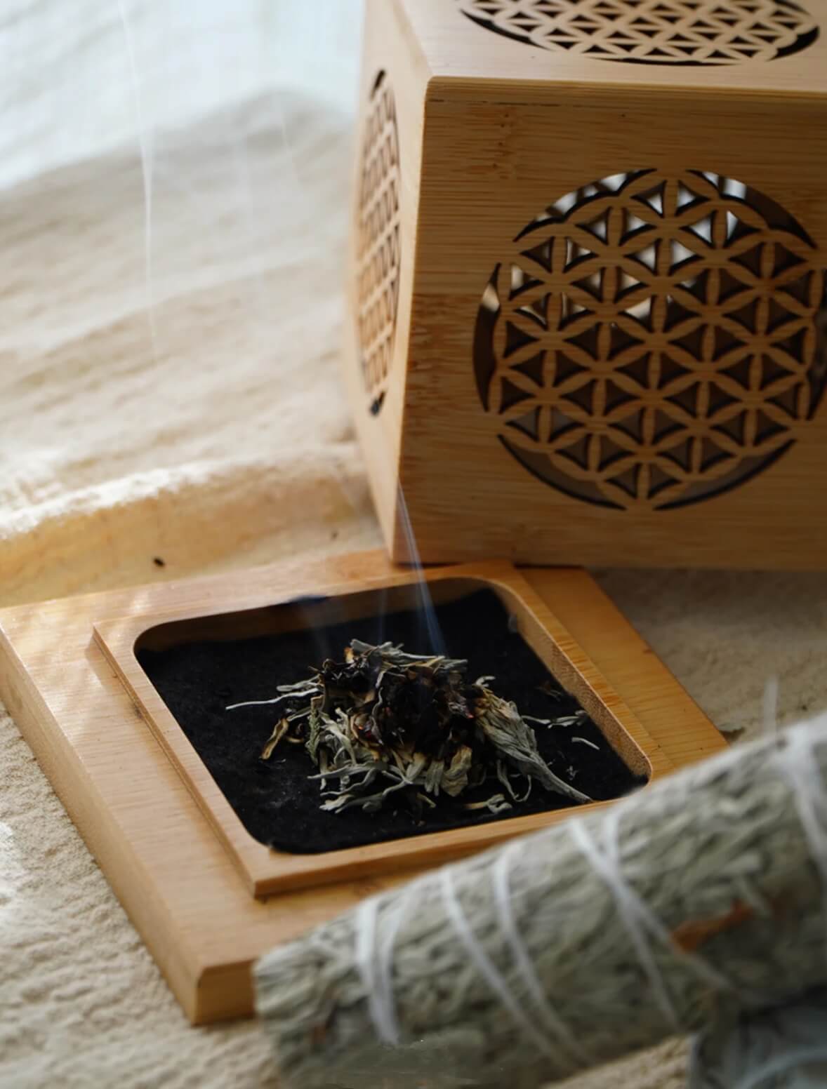 Bamboo Wood Purifying Incense Box - Maintaining Crystal Energy - 我的商店