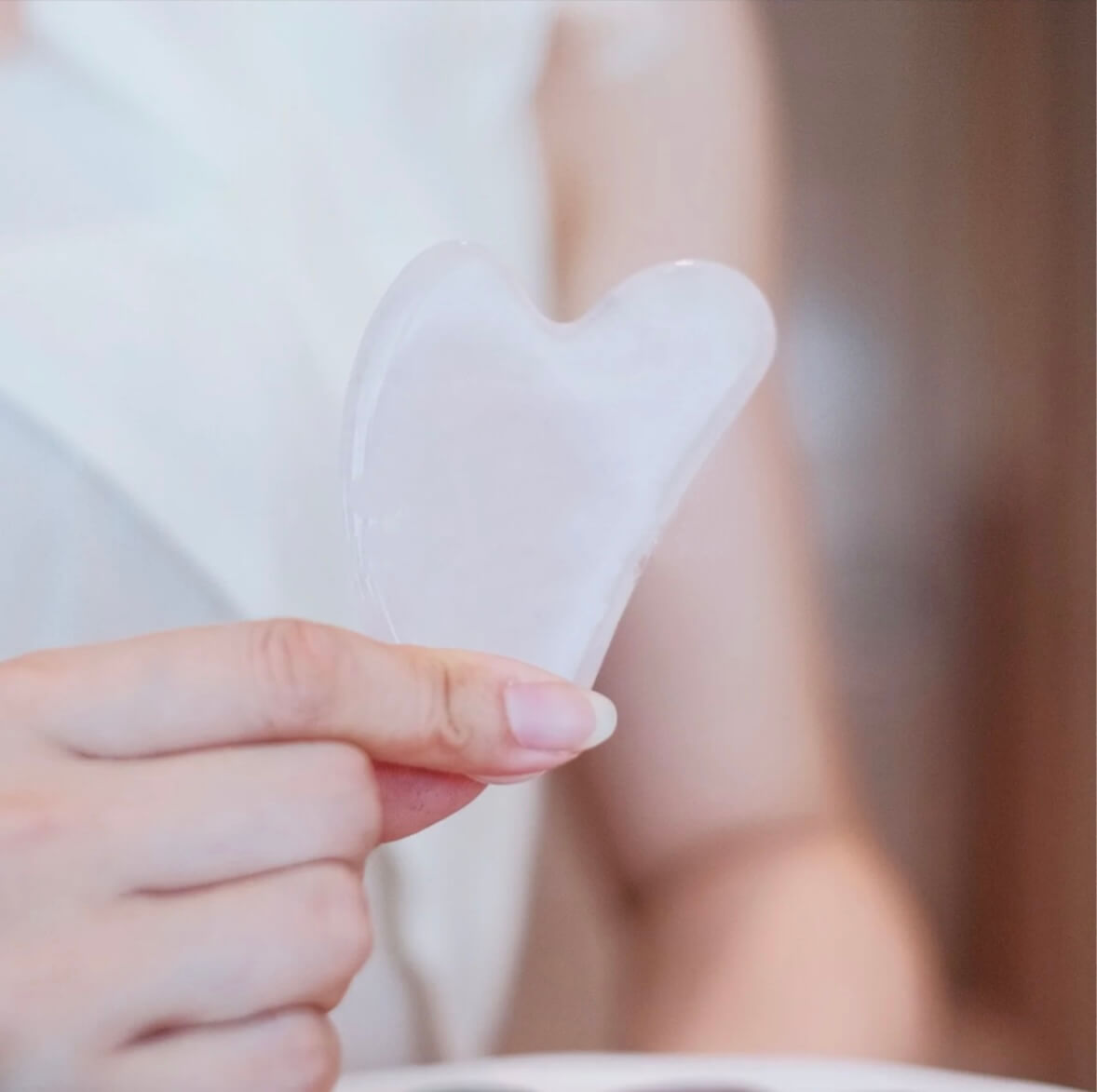 Crystal Gua Sha Board Heart Shape - Skin Tightening - 我的商店