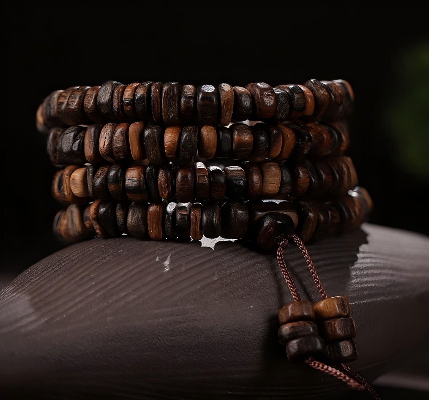 Bracelet multi-boucles ZenWeave en bois d'agar de Dalagan - Calme • Apaise l'esprit • Aide à dormir • Paix