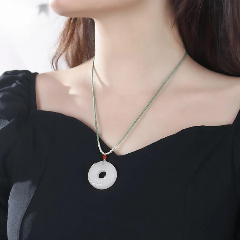 Gold Silk Jade Pi Xiu Peace Amulet Pendant Wealth Safety Necklace