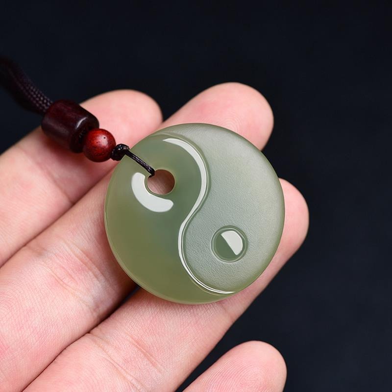 Hetian jade pendant Bagua pendant jade plate men's Tai Chi jade necklace women's amulet