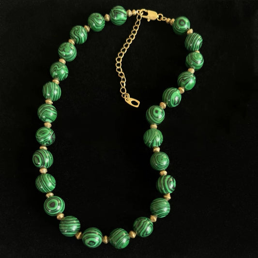 Malachite Necklace - Protection · Emotional expression