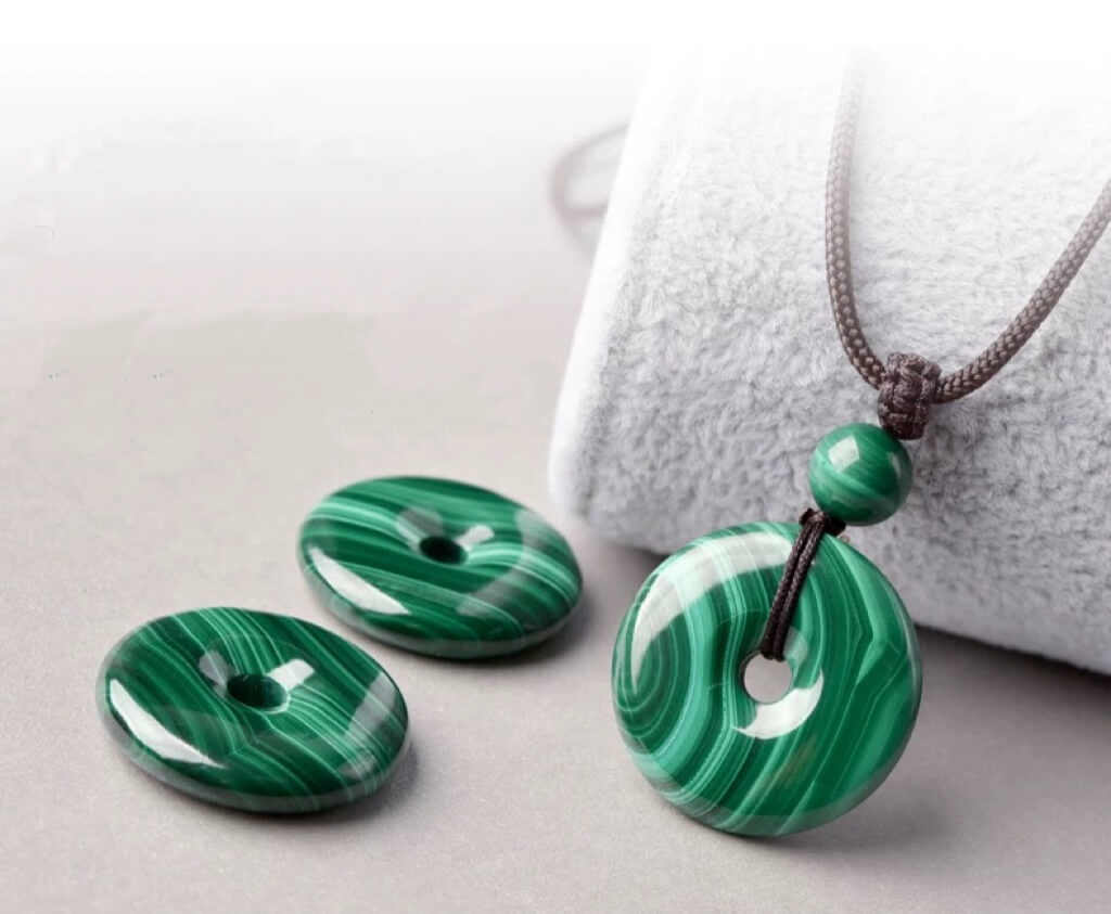 Malachite Necklace - Valium - Healing - Positive Energy