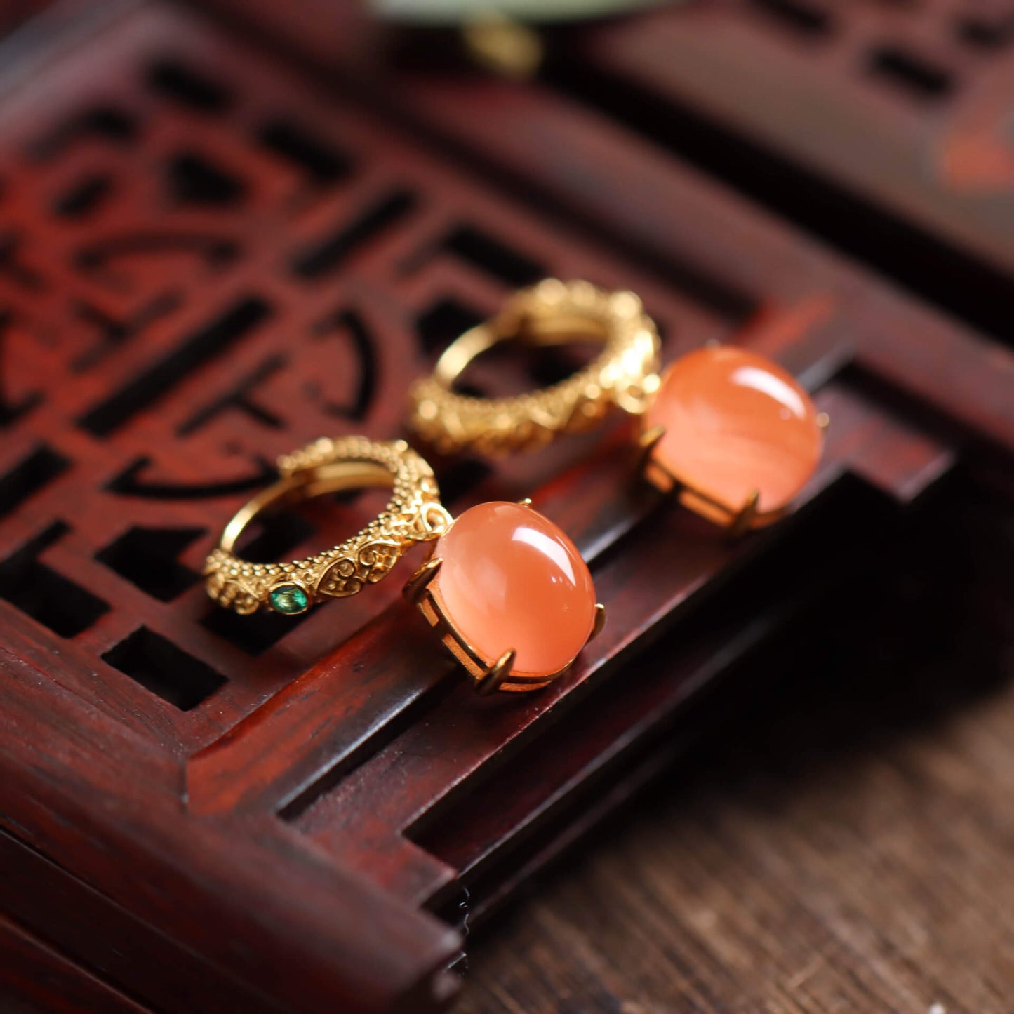 Boucles d'oreilles en agate rouge naturelle du sud - Charme • Confiance • Courage • Paix • Protection