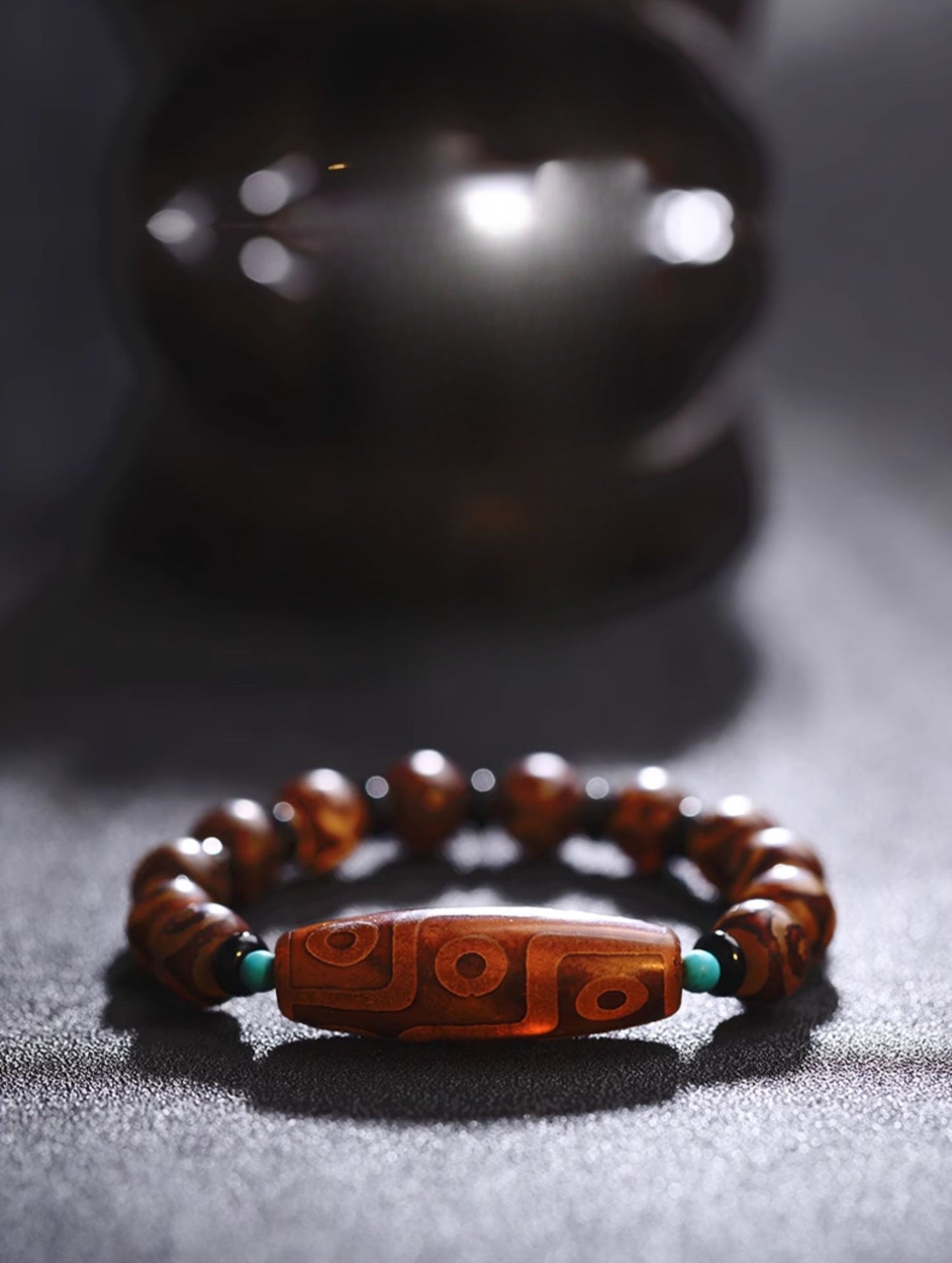 Tibetan Natural Agate Nine-Eye Dzi Bead Prosperity String Bracelet
