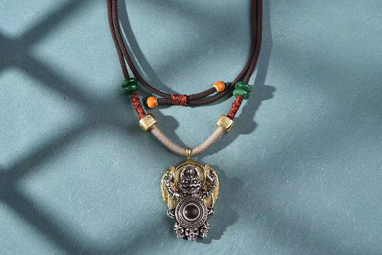 Tibetan Natural Agate Third Eye Dzi Bead Garuda Spiritual Protection Wisdom Pendant Necklace