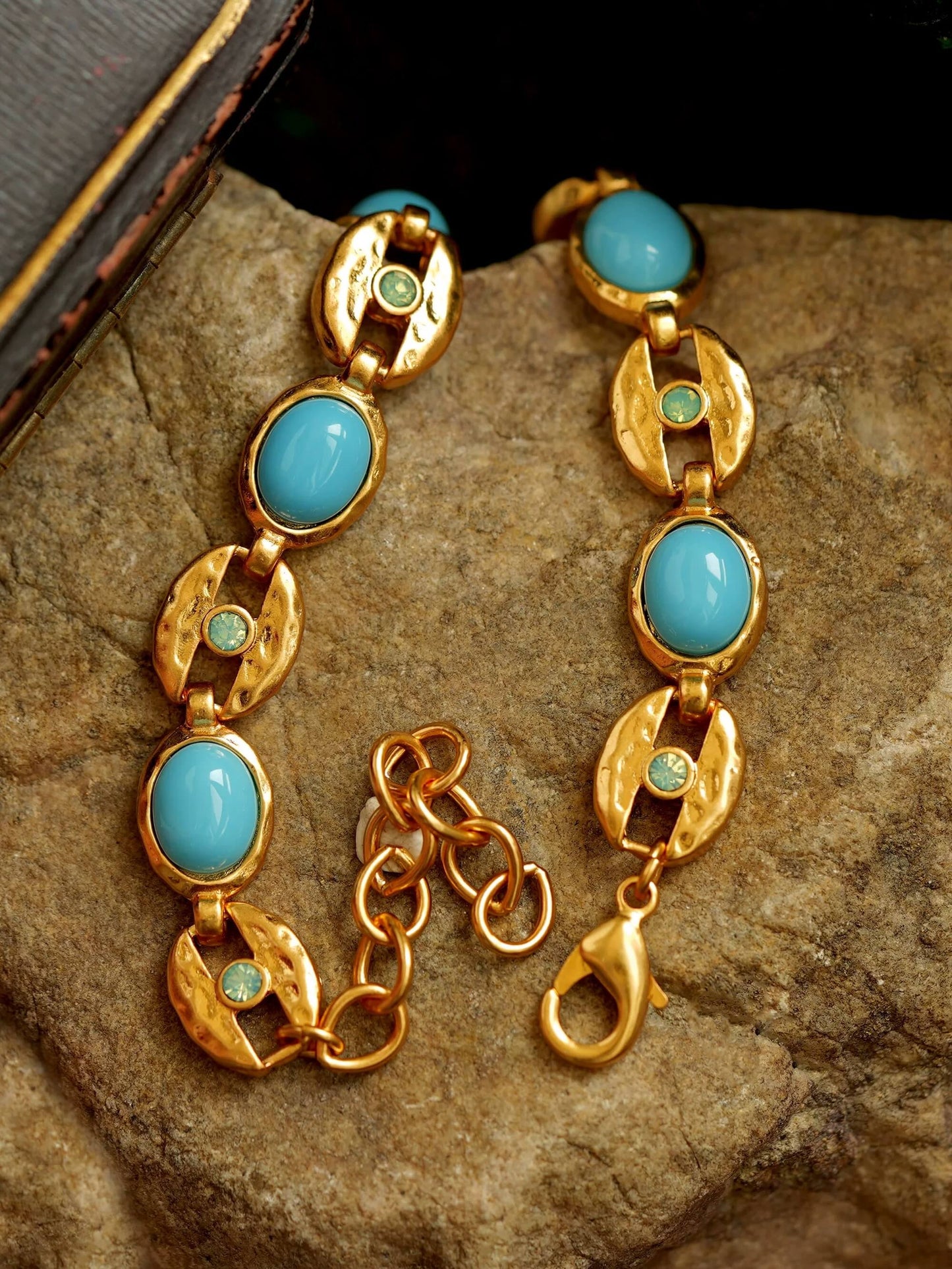 Turquoise Inner Peace - Auspicious Three Piece Set