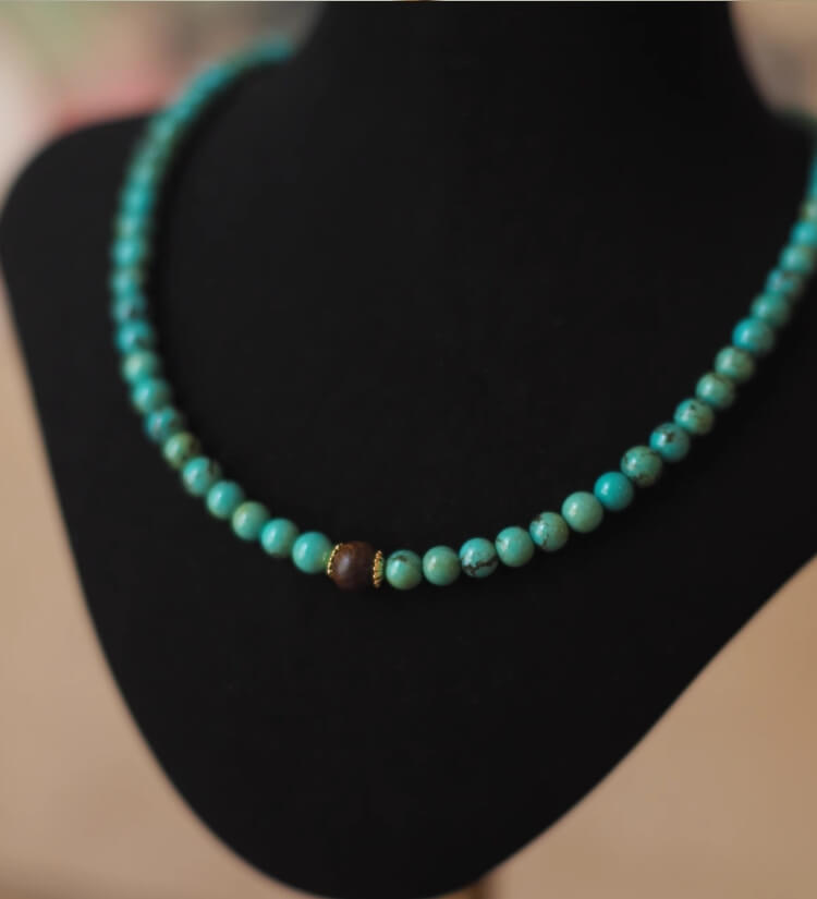 Collier vintage en bois de santal turquoise - Libération • Calme • Harmonie