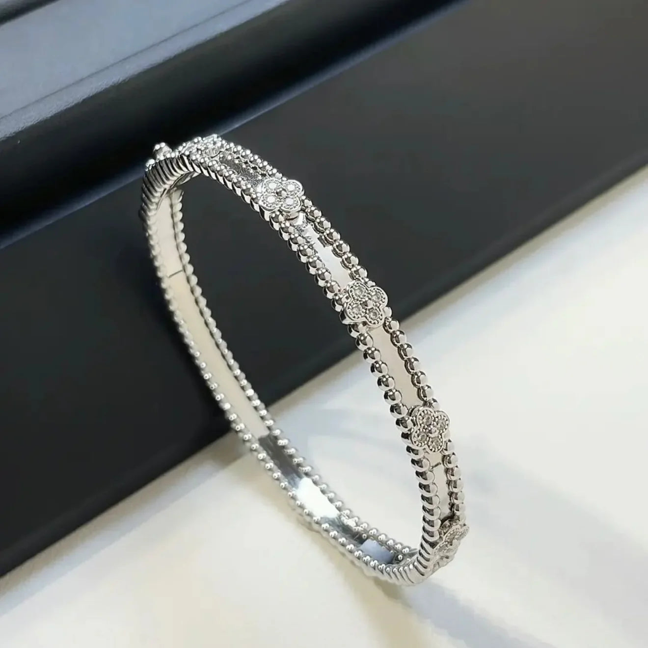 Zen Healing 18K gold-plated Clover Bracelet Luxury Cubic Zircon Diamond