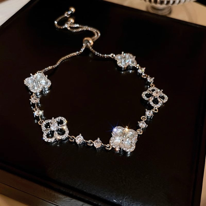 Zen Healing Enamel Crystals Clover Bracelet