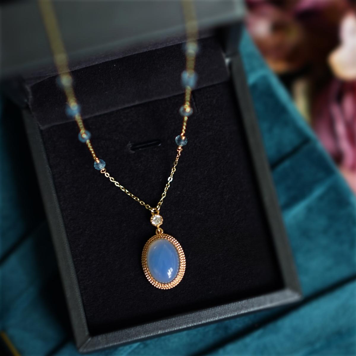 Zen Healing Vintage Blue Agate Crystal Handmade Harmony Necklace