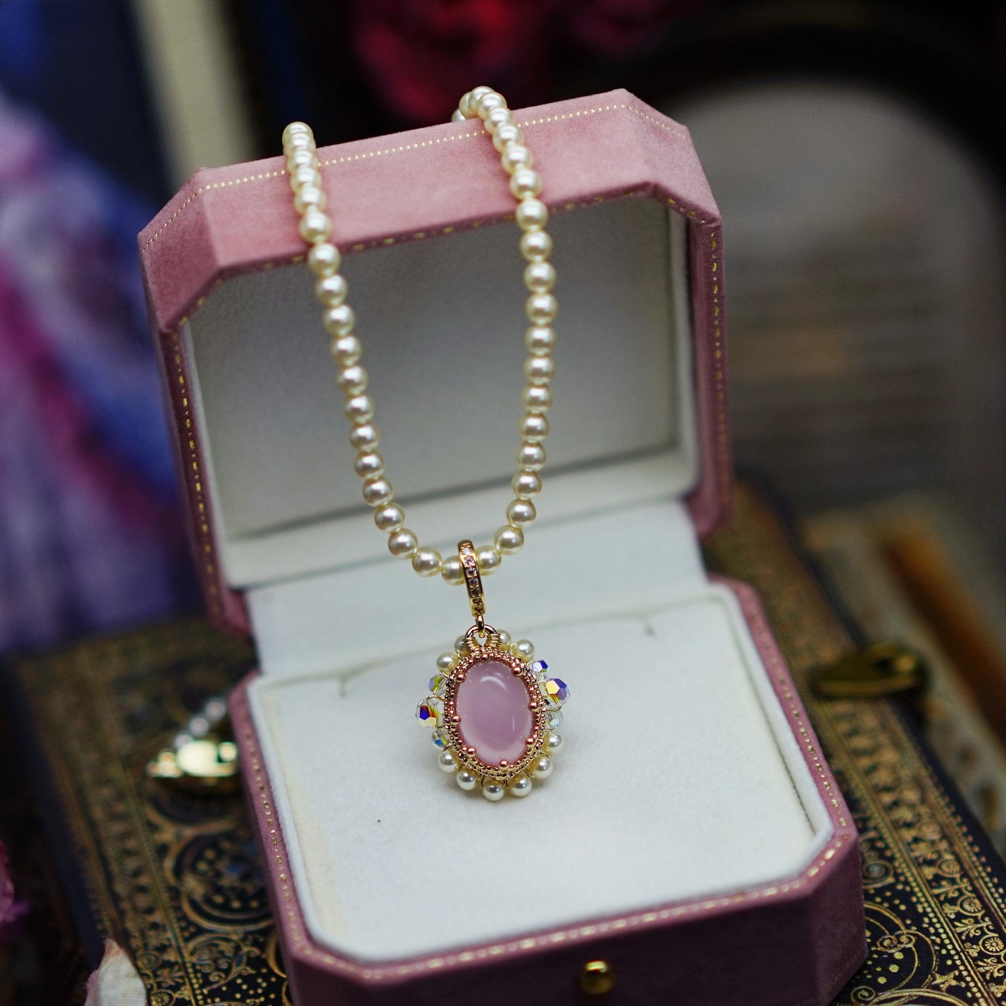 Zen Healing Vintage Pink Agate Pearl Love Pendant Necklace