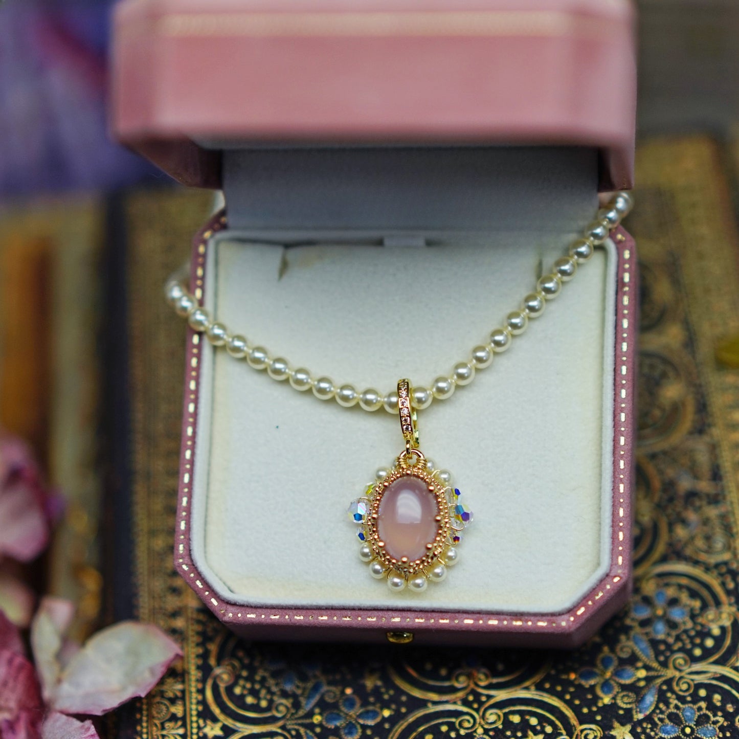 Zen Healing Vintage Pink Agate Pearl Love Pendant Necklace